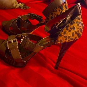 Nine West Cathy heel sz 8 1/2. New never worn. Calf hair and leather. 5 in heel